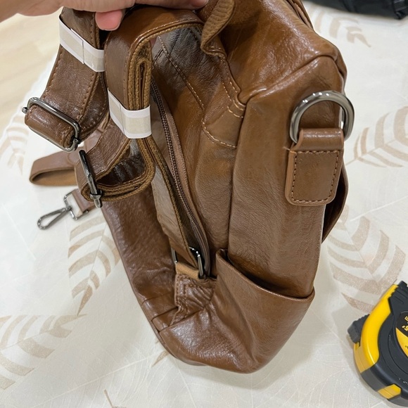 Backpack with dog chain - Picture 6 of 13